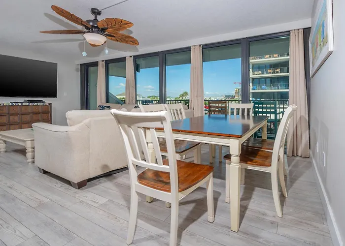 Island Winds West 170 Apartment