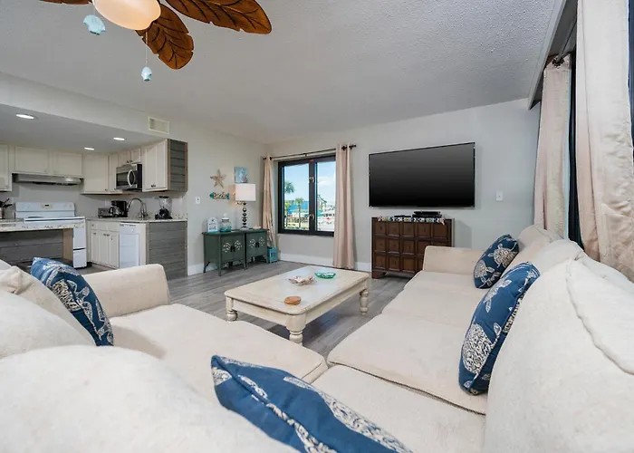 Island Winds West 170 Apartment