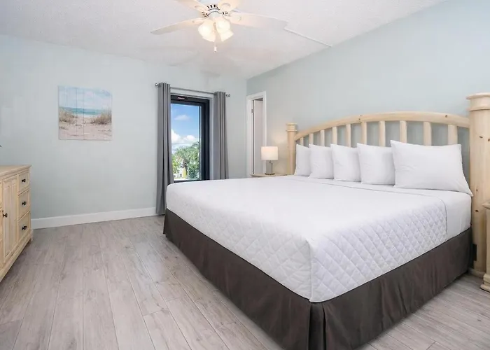 Island Winds West 170 Apartment